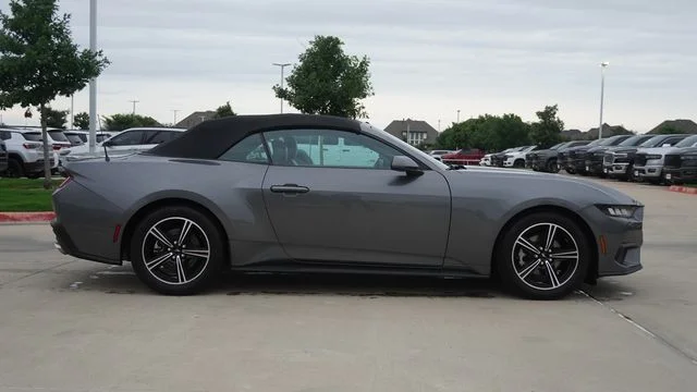 Used 2024 Gray Ford EcoBoost Premium image 10