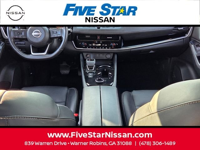 Used 2024 Blue Nissan SL image 8