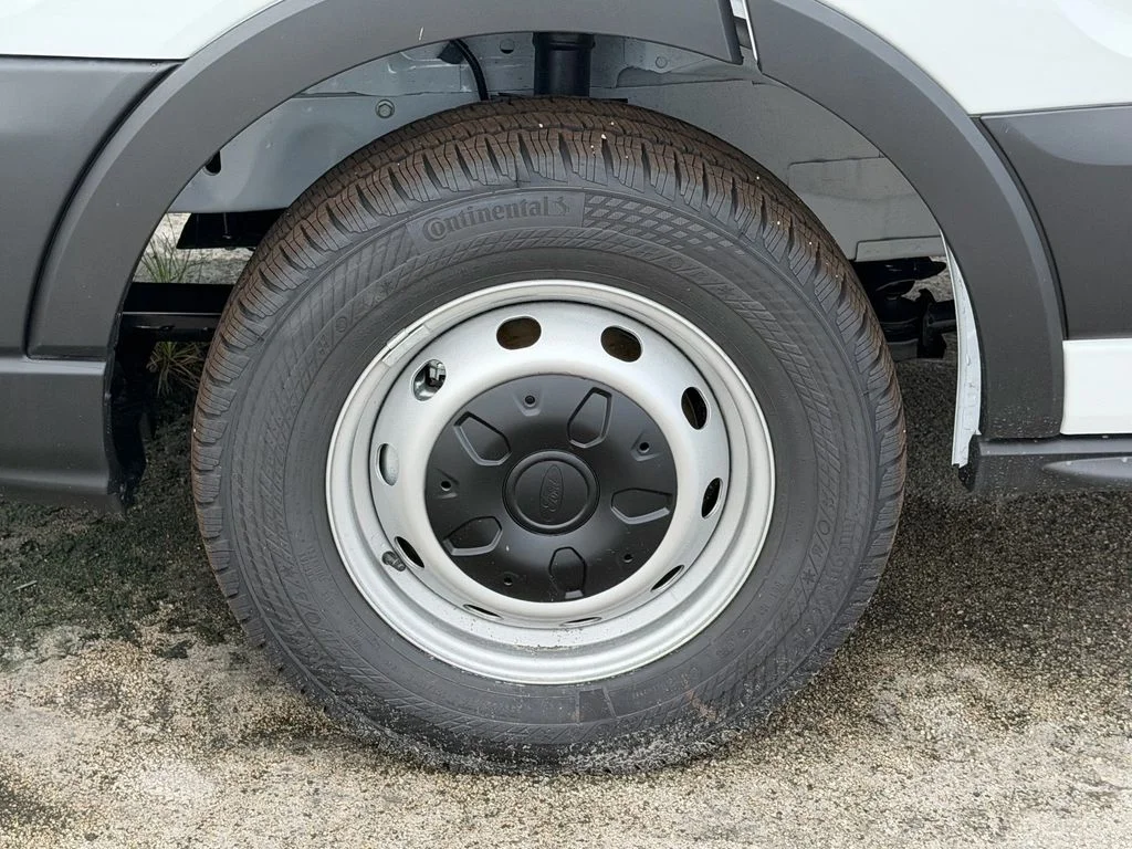 New 2026 Oxford White Ford Cargo Van image 14