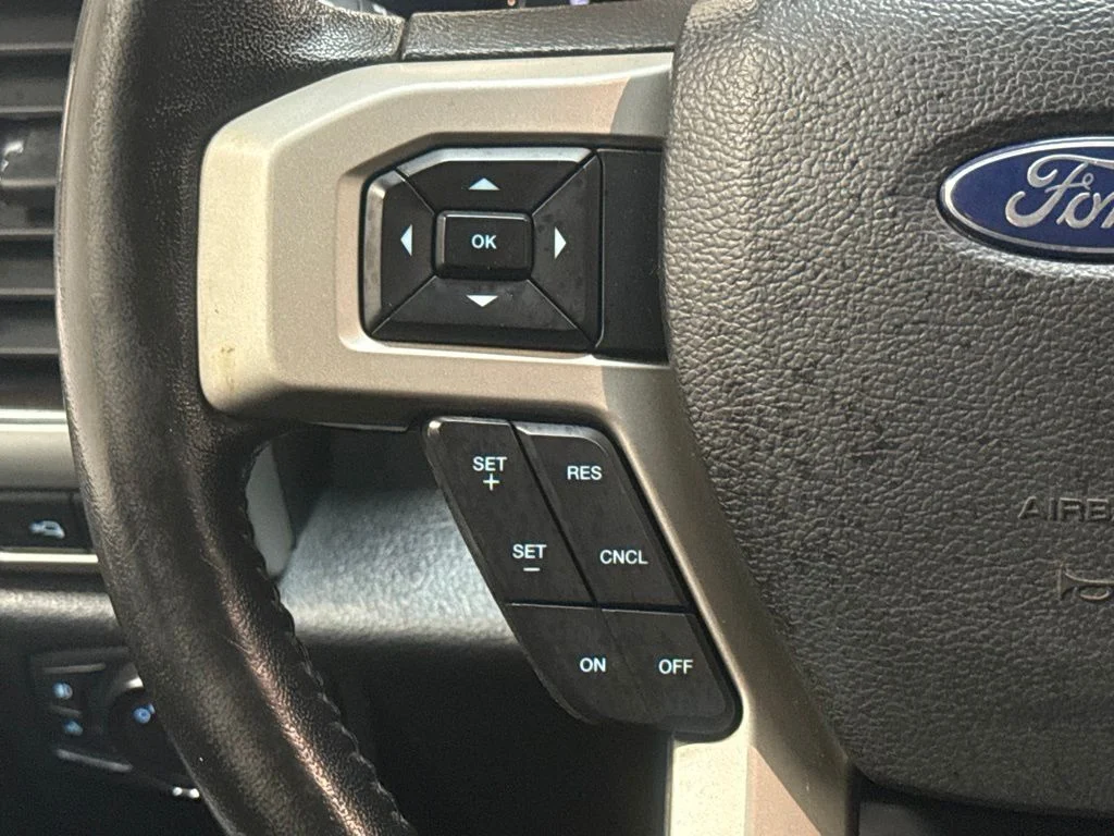 Used 2019 Agate Black Metallic Ford Lariat image 14
