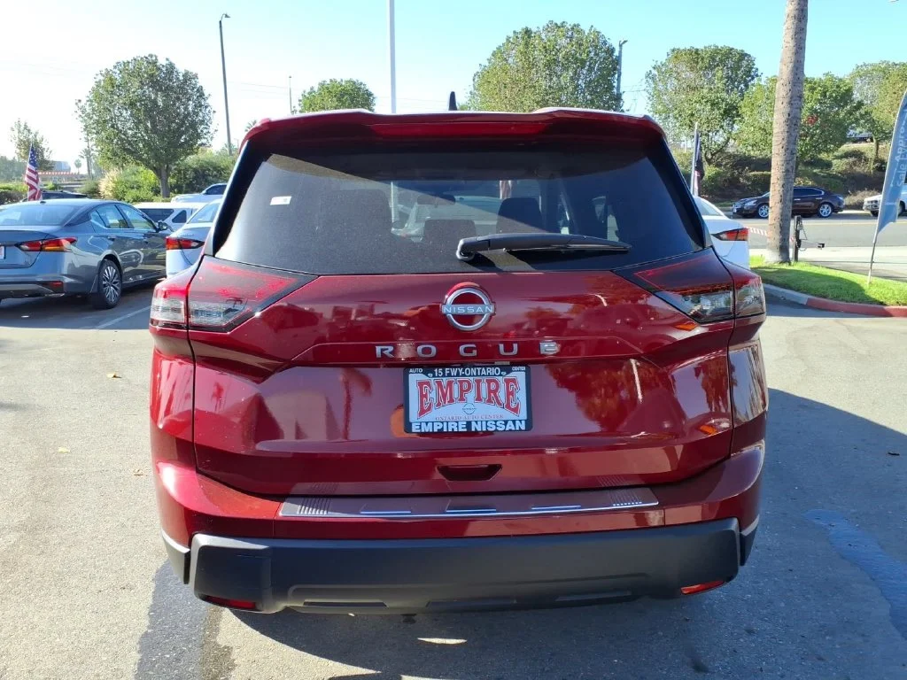 New 2026 Scarlet Ember Tintcoat Nissan SV image 4