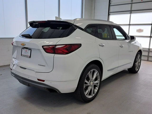 Used 2019 White Chevrolet Premier image 5