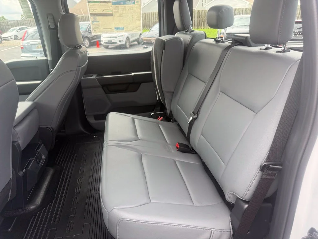 New 2026 Oxford White Ford F-250® XL image 35