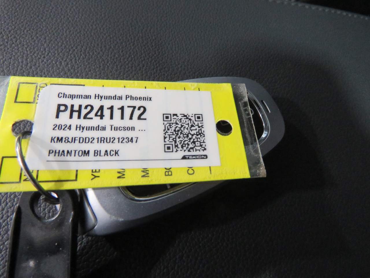 Certified Used 2024 Phantom Black Pearl Hyundai Limited image 22