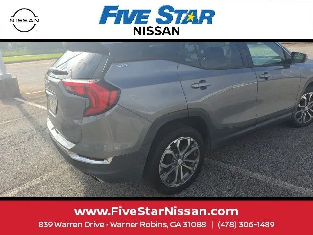 Used 2018 Gray GMC SLT image 7