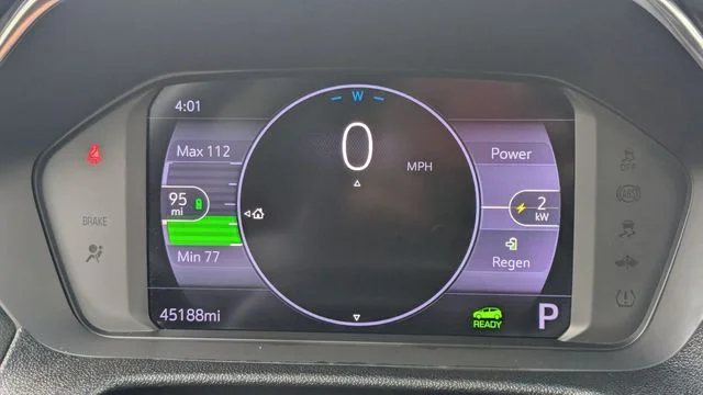 2023 Chevrolet Bolt EV LT - Photo 13