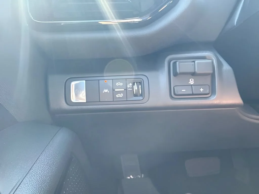 Used 2026 Riptide Blue Metallic Chevrolet Trail Boss - Max Range image 24