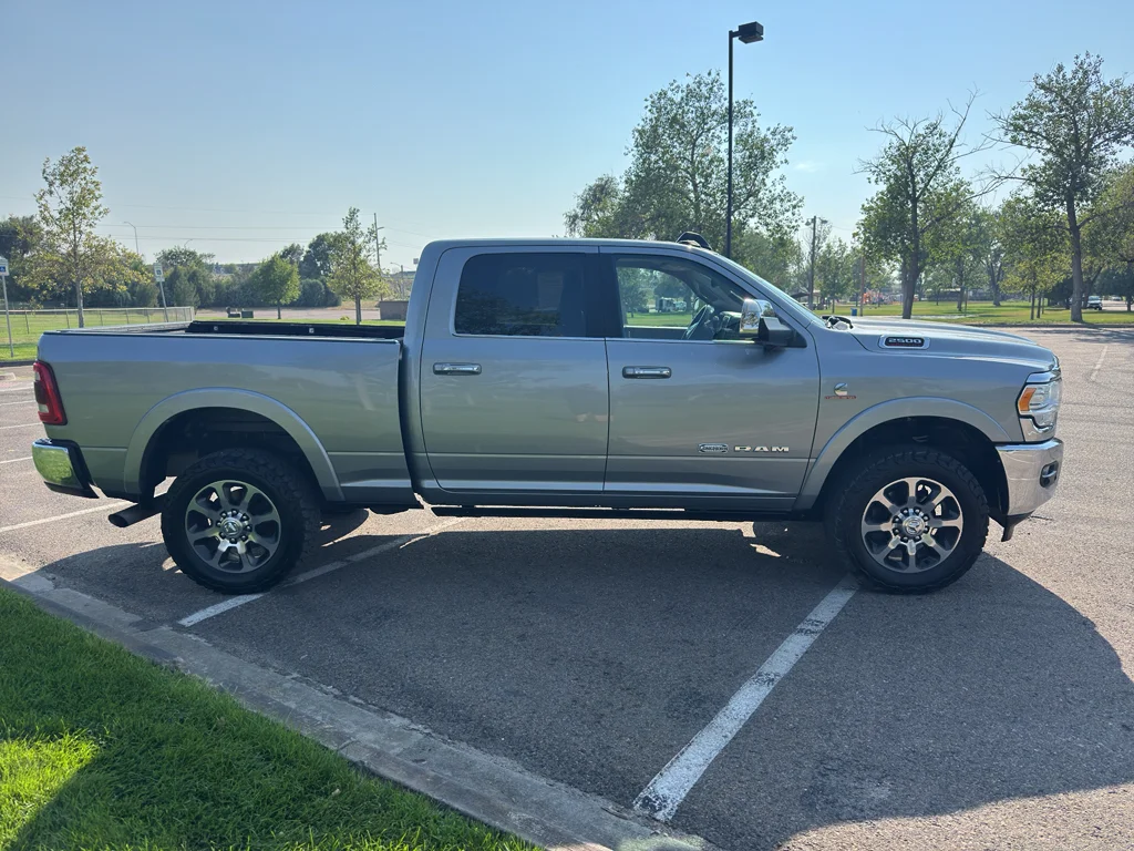 Used 2020 Billet Silver Metallic Clearcoat Ram Longhorn image 6