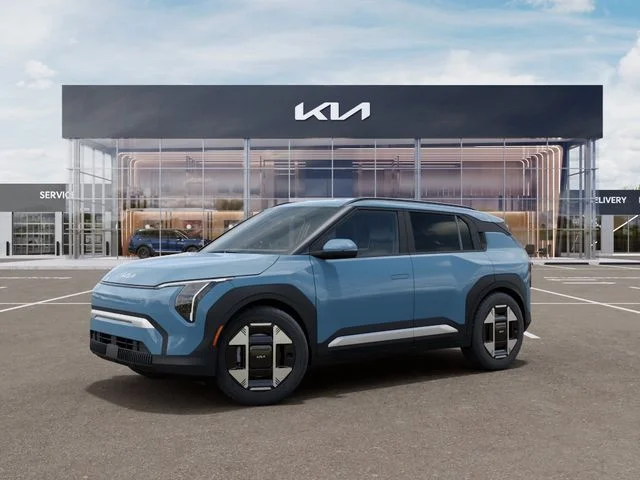 New 2027 Frost Blue Kia Wind image 3