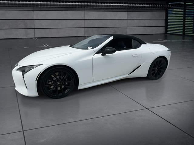 Used 2021 White Lexus 500 image 4