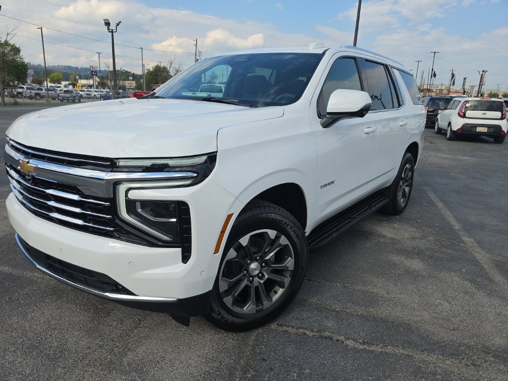 2027 Chevrolet Tahoe LT - Photo 4