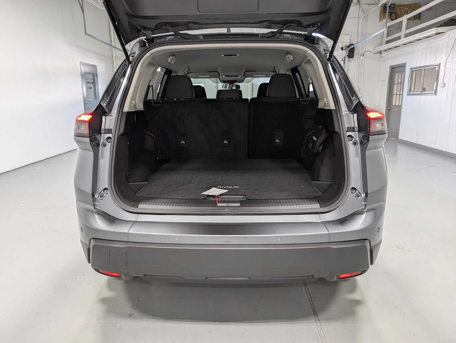 Used 2024 Gun Metallic Nissan S image 37