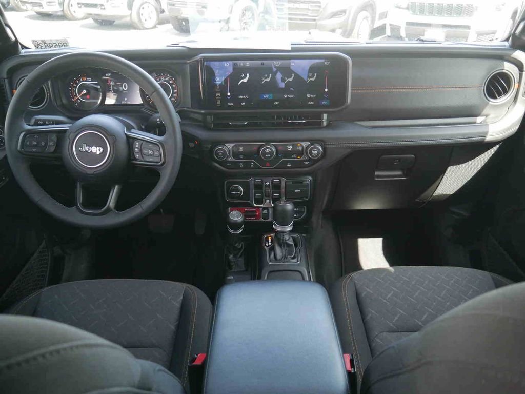 Used 2026 Black Jeep Mojave image 5