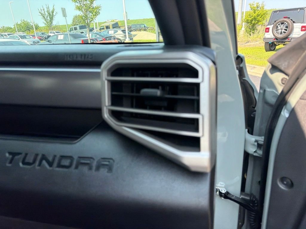 Used 2026  Toyota SR5 image 16