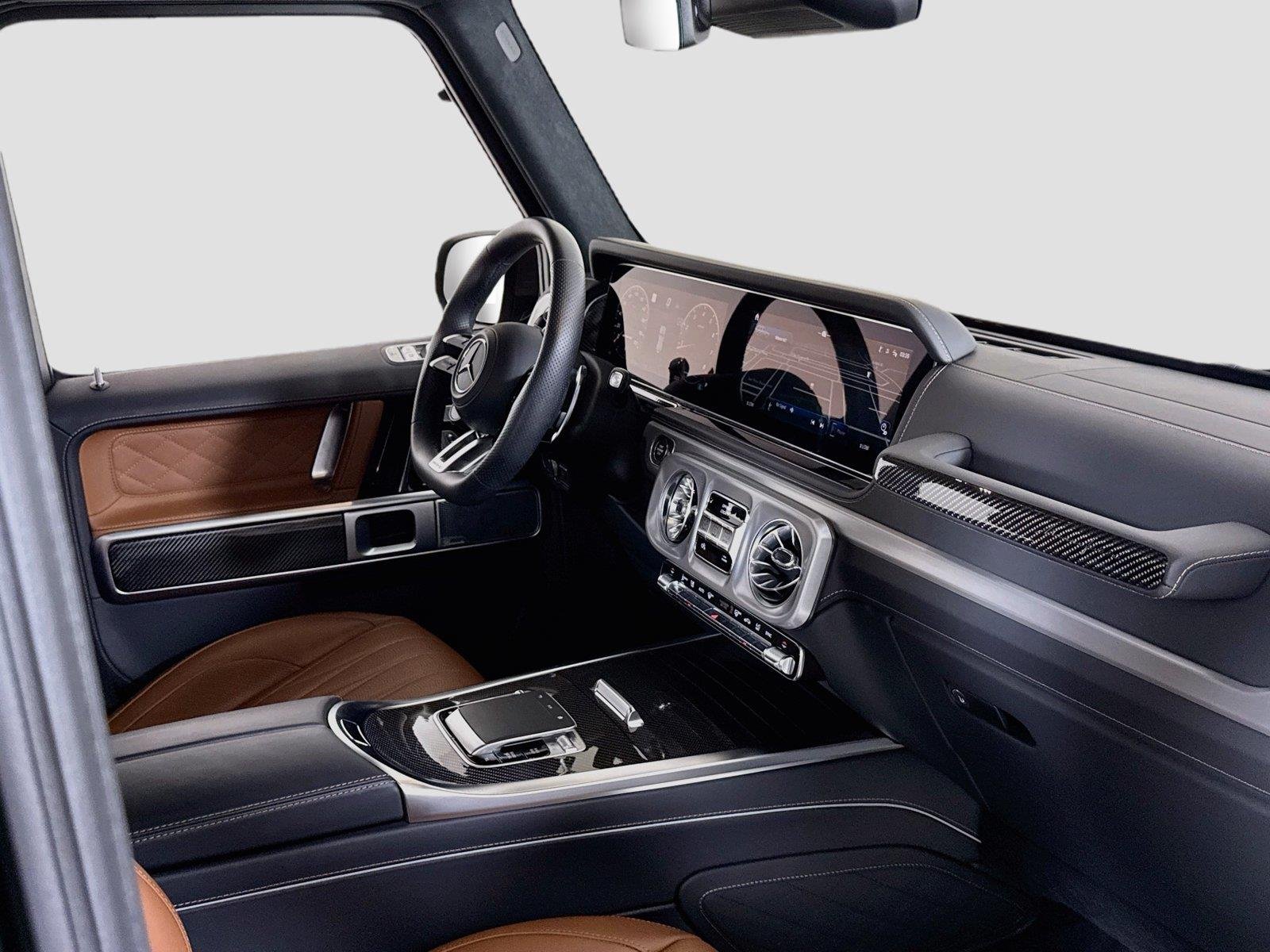 Used 2026 MANUFAKTUR Monza Grey Magno Mercedes-Benz AMG® G 63 | Manu Int Package Plus | Carbon Trim image 33