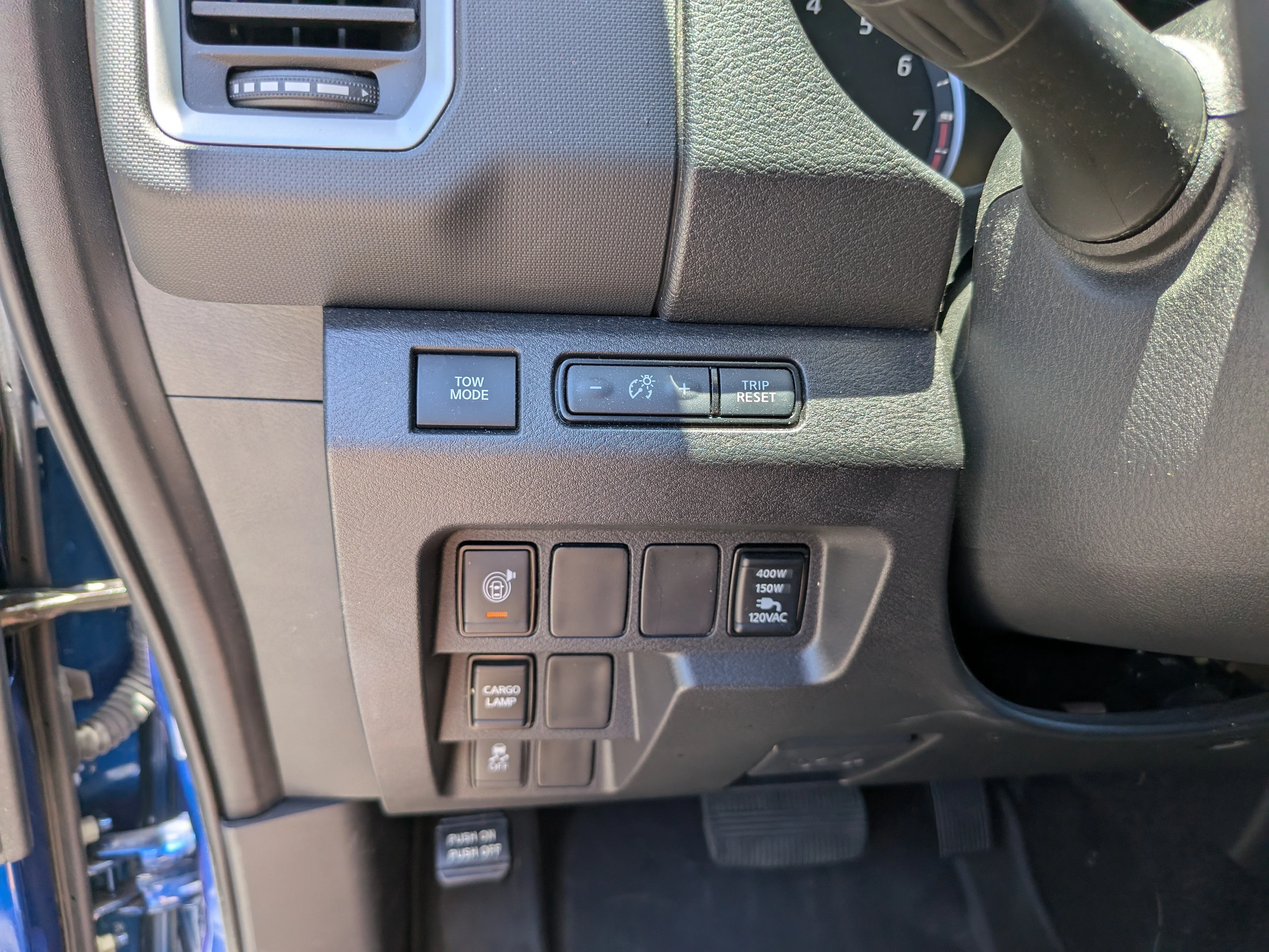 Used 2024 Bluestone Nissan SL image 30
