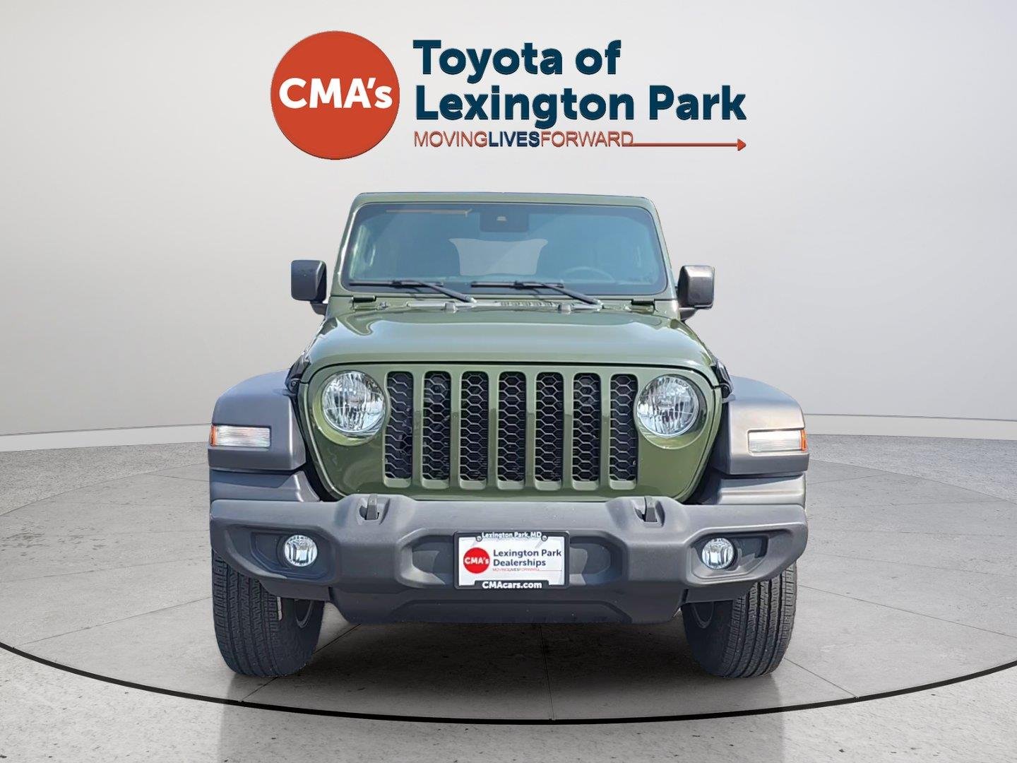 Used 2024 Sarge Green Clearcoat Jeep Sport S image 8