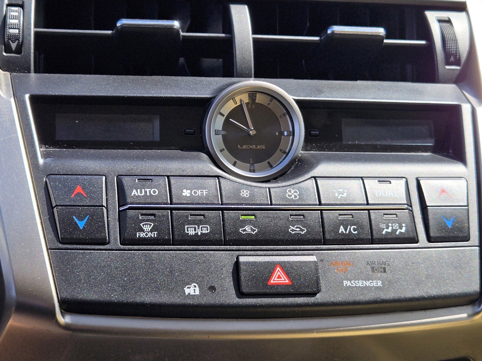 Used 2016  Lexus FSPORT image 18