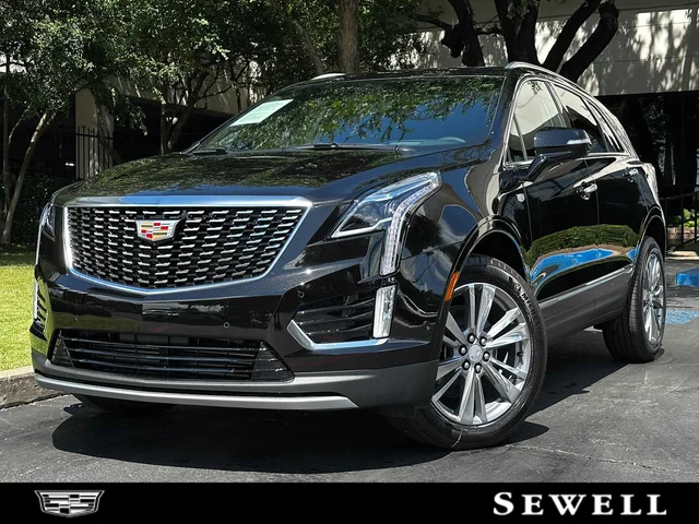Certified Pre-Owned 2026 Cadillac XT5 Premium Luxury