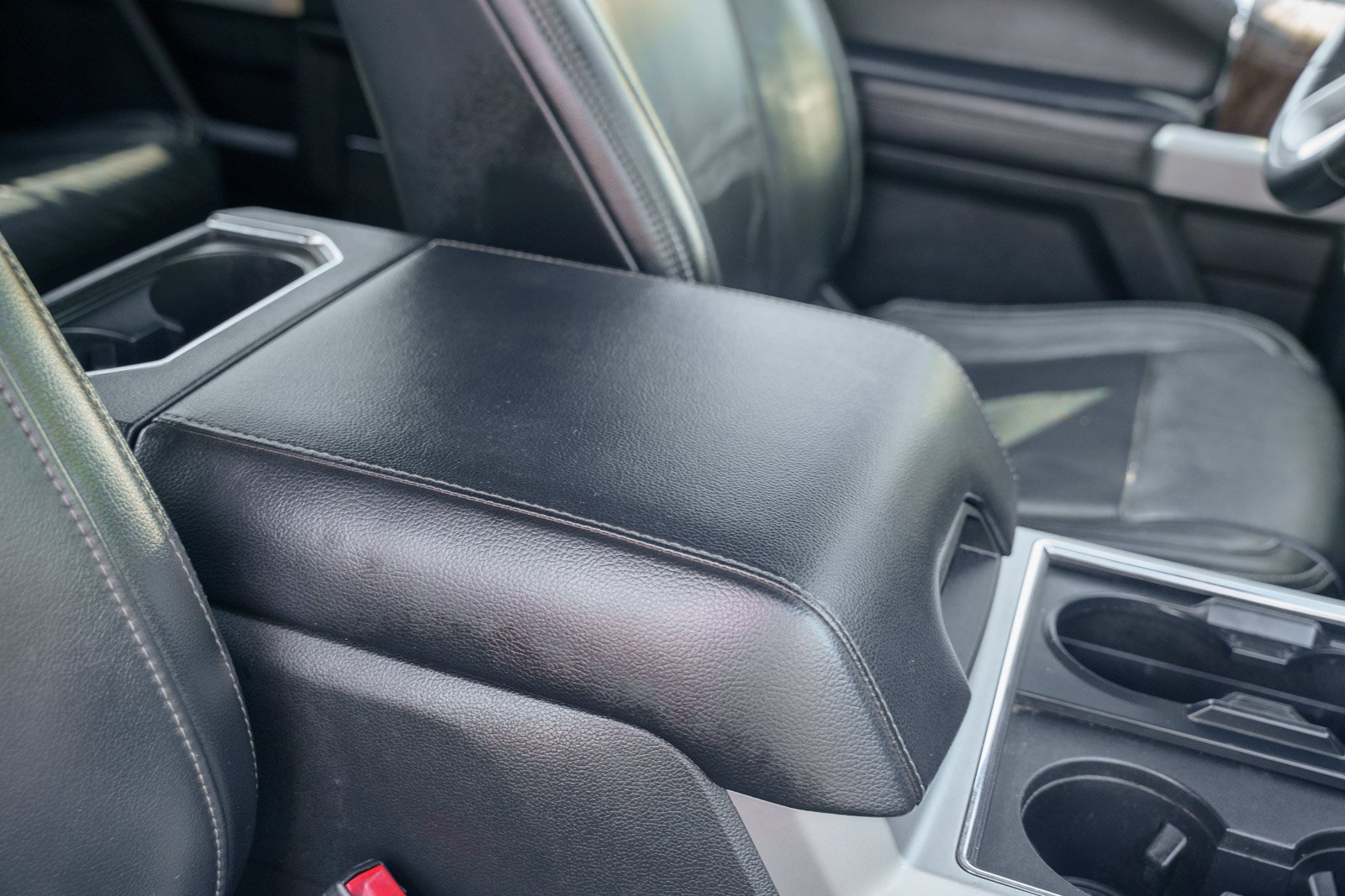 Certified Used 2019 White Ford Lariat image 17