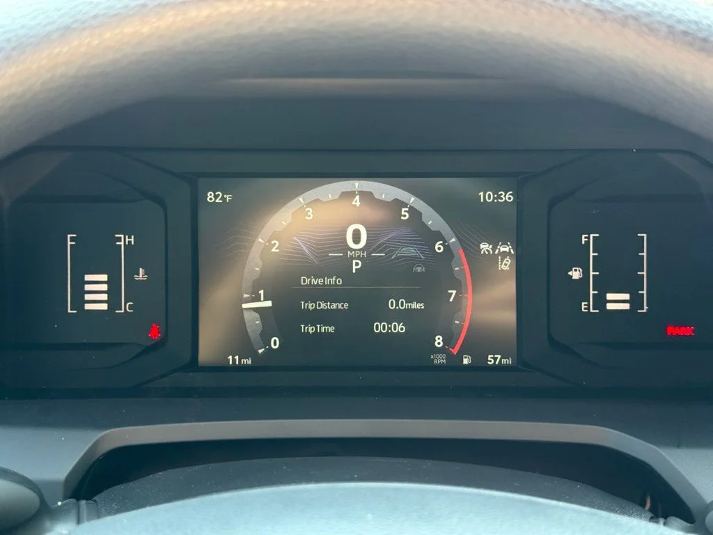 2025 Toyota Tacoma SR5 - Photo 33