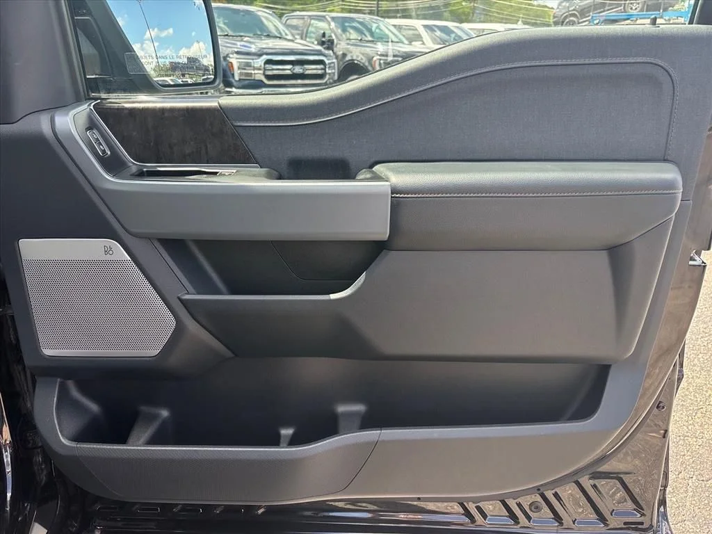 Used 2023 Black Ford Lariat image 14