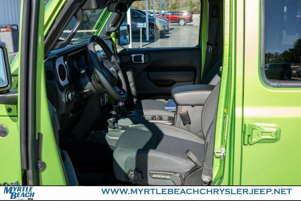 New 2026 Mojito Clearcoat Jeep Sport S image 18