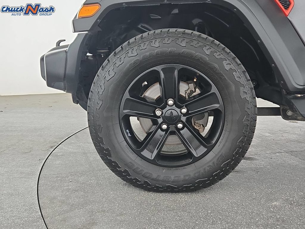 Used 2021 Gray Jeep Sport Altitude 4x4 image 37