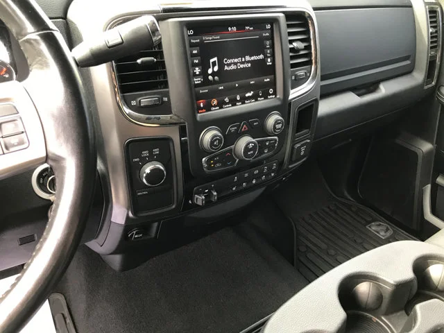 Used 2018 Granite Crystal Metallic Clearcoat Ram Laramie image 16