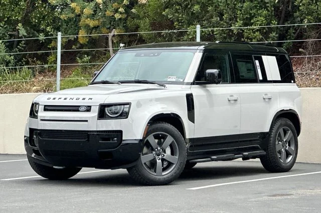 New 2026 Borasco Grey Land Rover X-Dynamic SE image 1