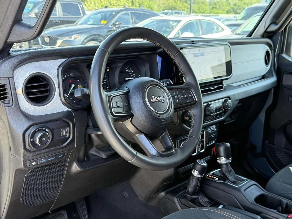 Used 2024 Gray Jeep Sport S 4xe image 2