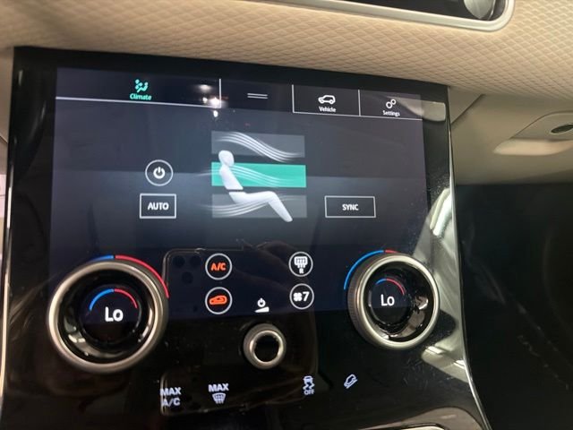 Used 2019 Fuji White Land Rover S image 31