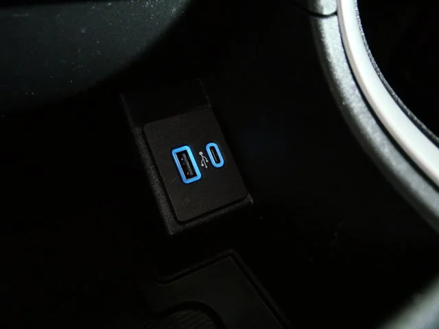 Used 2024 Gray Ford SEL image 22