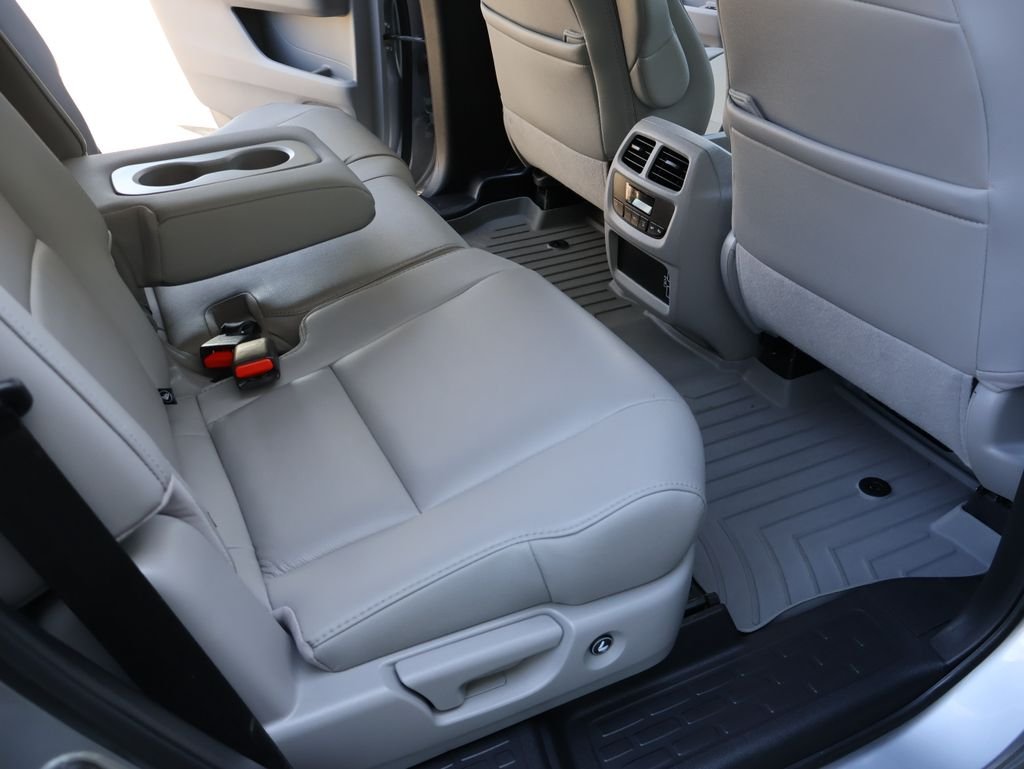 2021 Honda Pilot SE - Photo 29