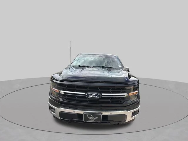 Used 2024 Black Ford XLT image 9
