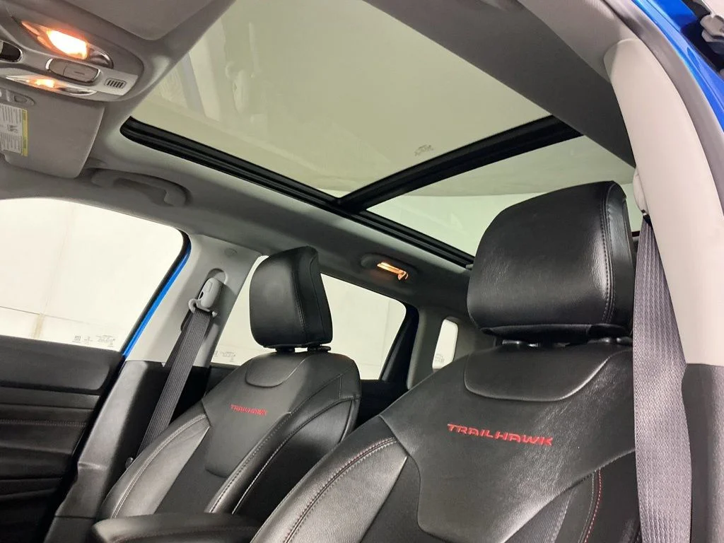 Used 2022 Blue Jeep Trailhawk image 11