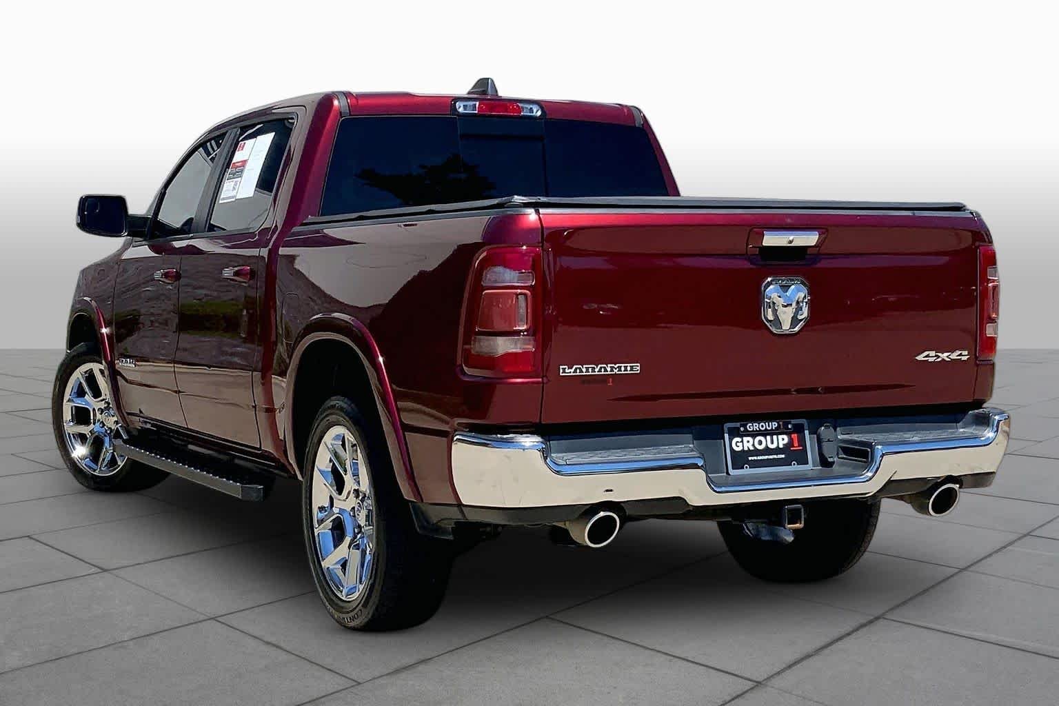 Used 2019 Delmonico Red Pearlcoat Ram Laramie image 12