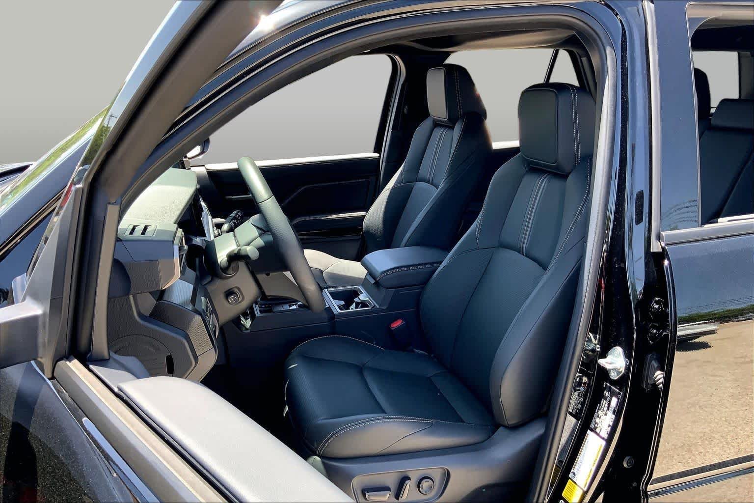 Used 2025 Black Toyota Hybrid Limited image 8