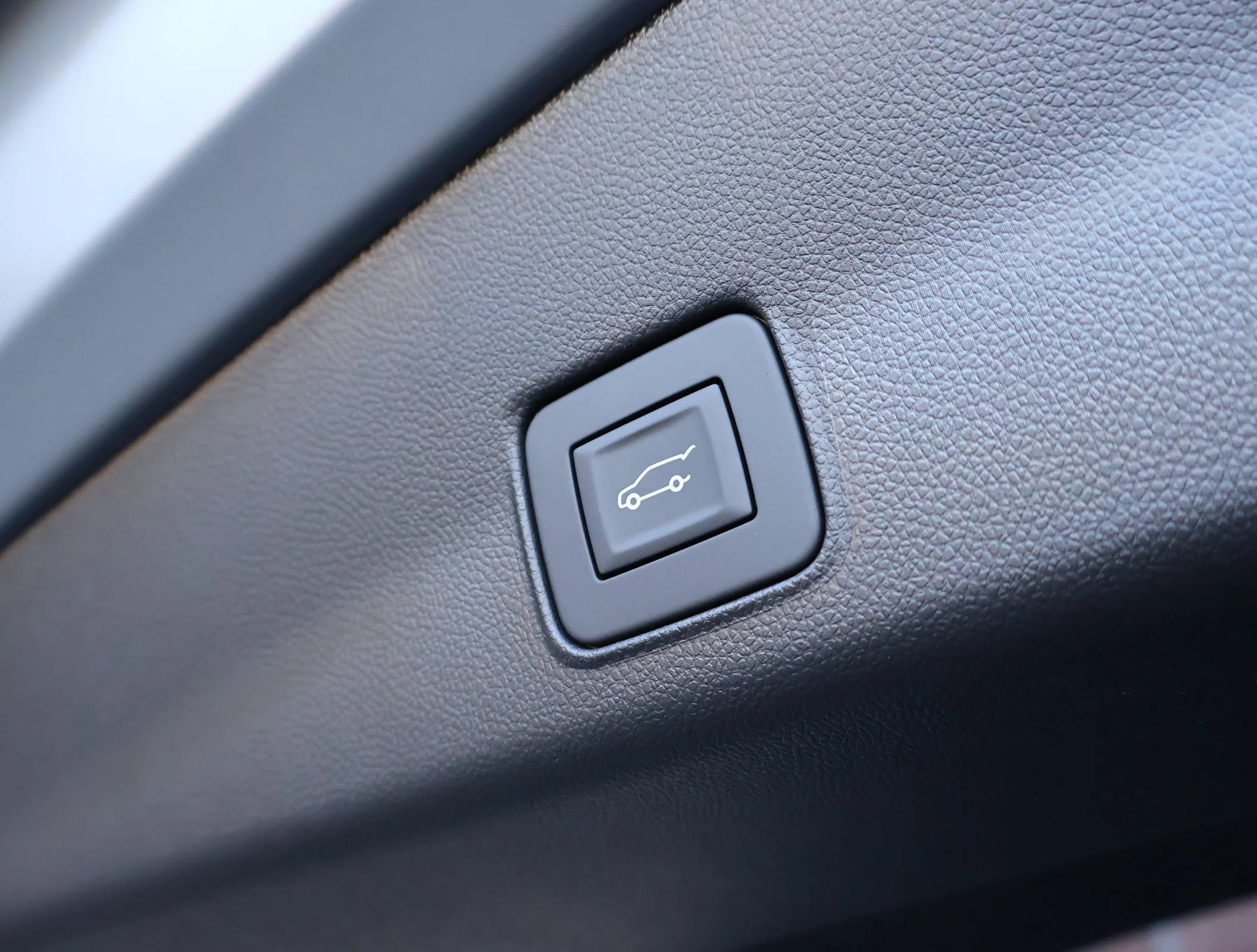 New 2026 Sterling Gray Metallic Chevrolet ACTIV image 24