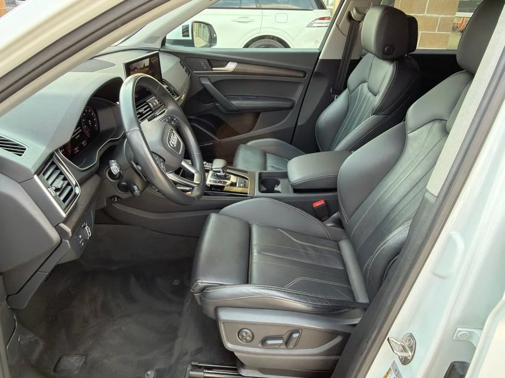 Used 2024 White Audi 45 S line Premium image 17