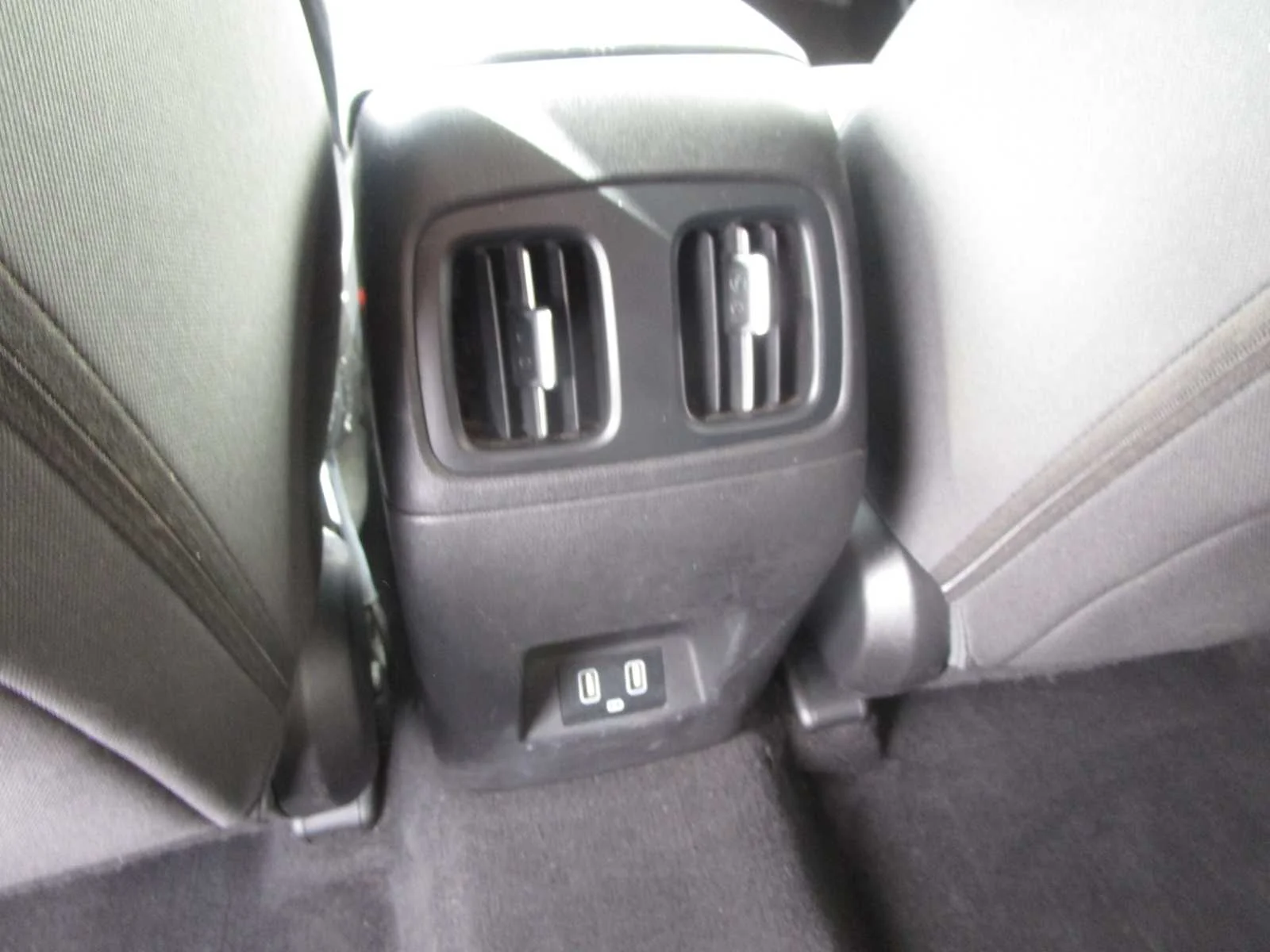 Used 2022 Shimmering Silver Hyundai SEL image 10