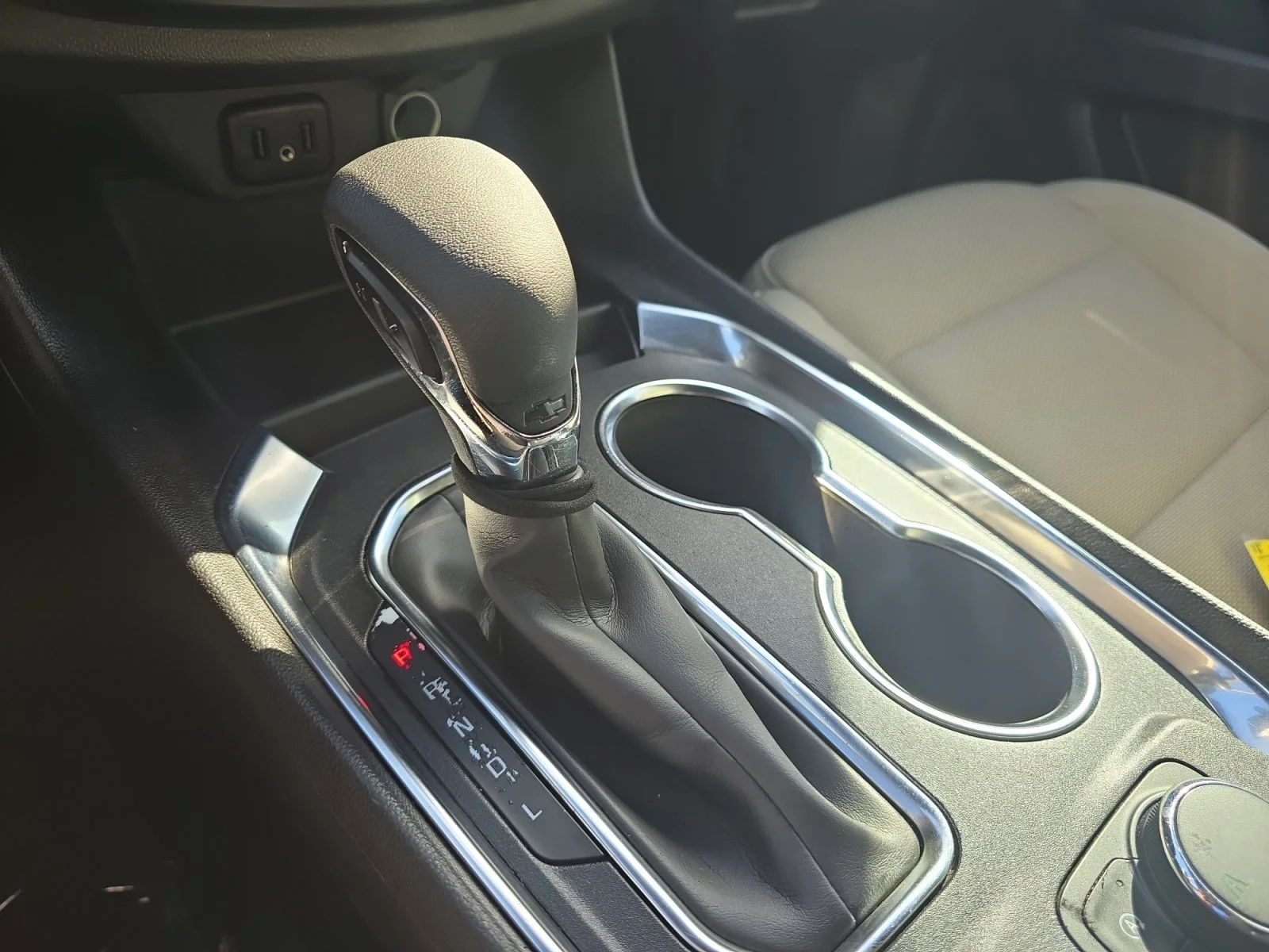 Used 2022 Mosaic Black Metallic Chevrolet LS image 20