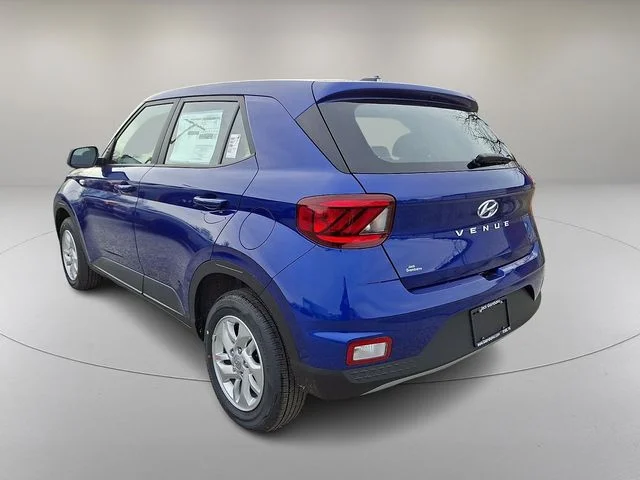 New 2026 Blue Hyundai SE image 5