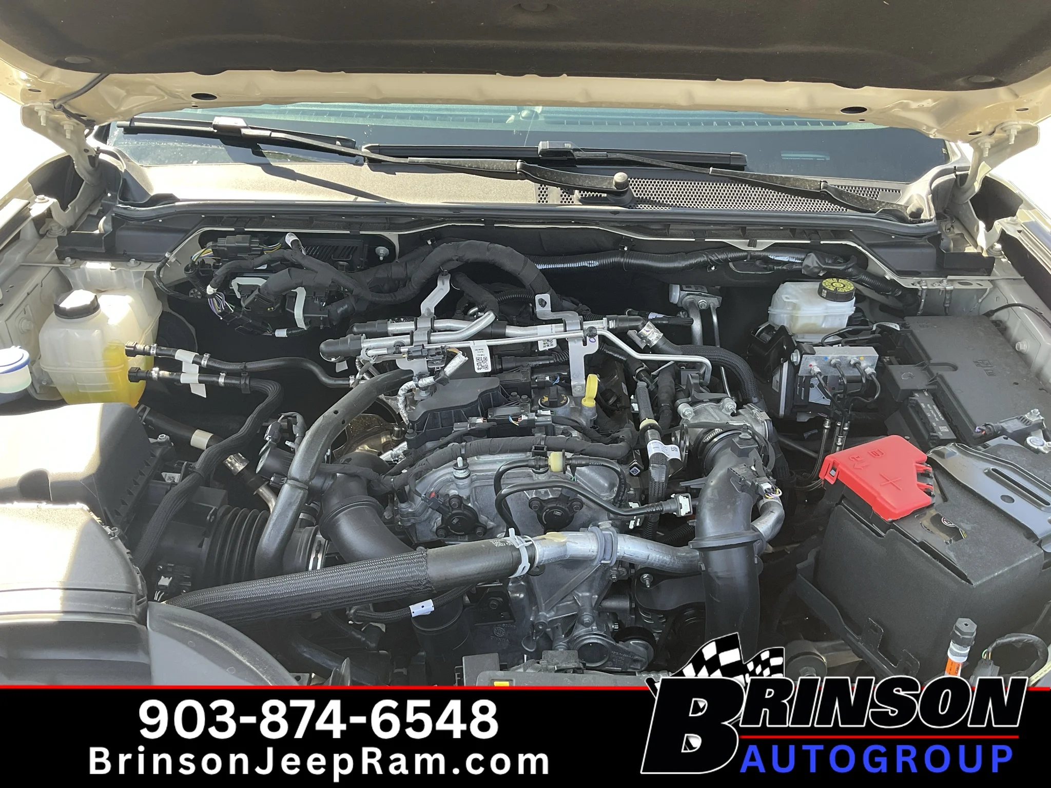 Used 2025 Desert Sand Ford LARIAT image 11