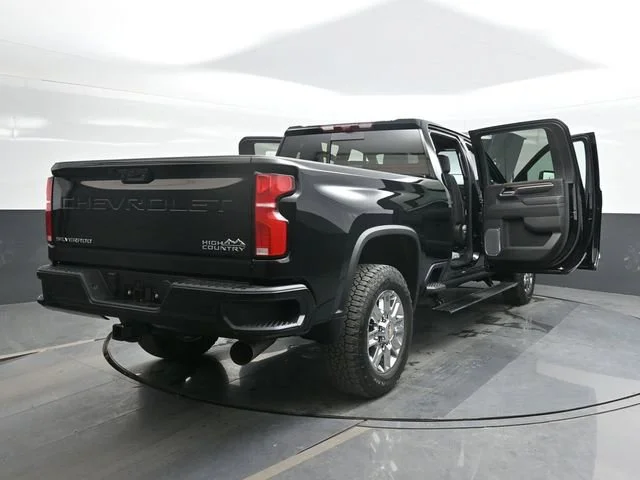 2026 Chevrolet Silverado 2500 HD High Country - Photo 19