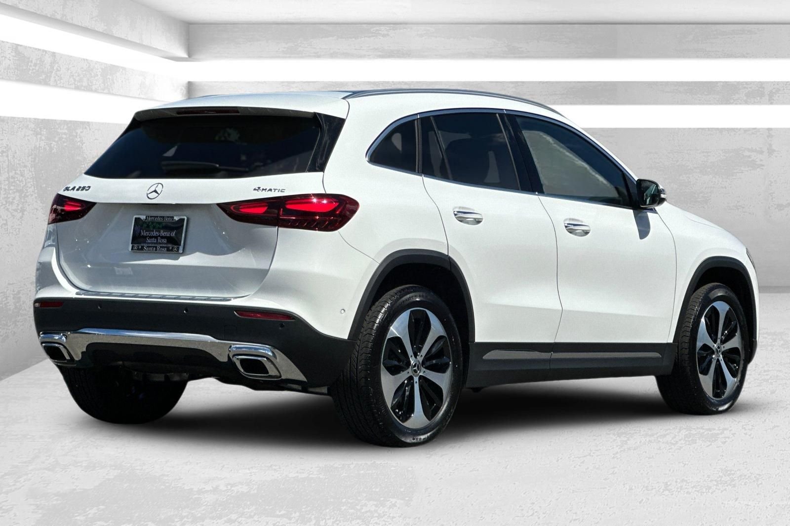 Certified Used 2026 White Mercedes-Benz GLA 250 image 4