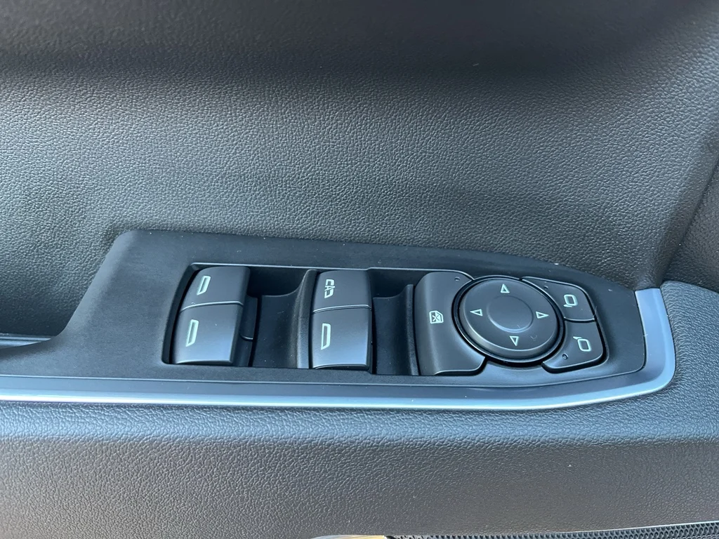2026 Chevrolet Silverado 1500 LT - Photo 31