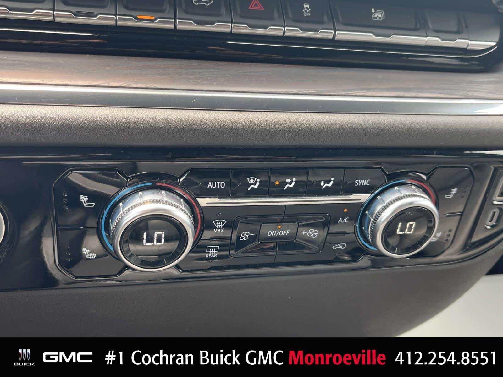 Used 2023 White Frost Tricoat GMC SLT image 31