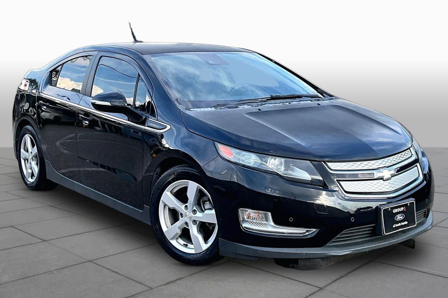 Used 2014 Black Chevrolet  image 3