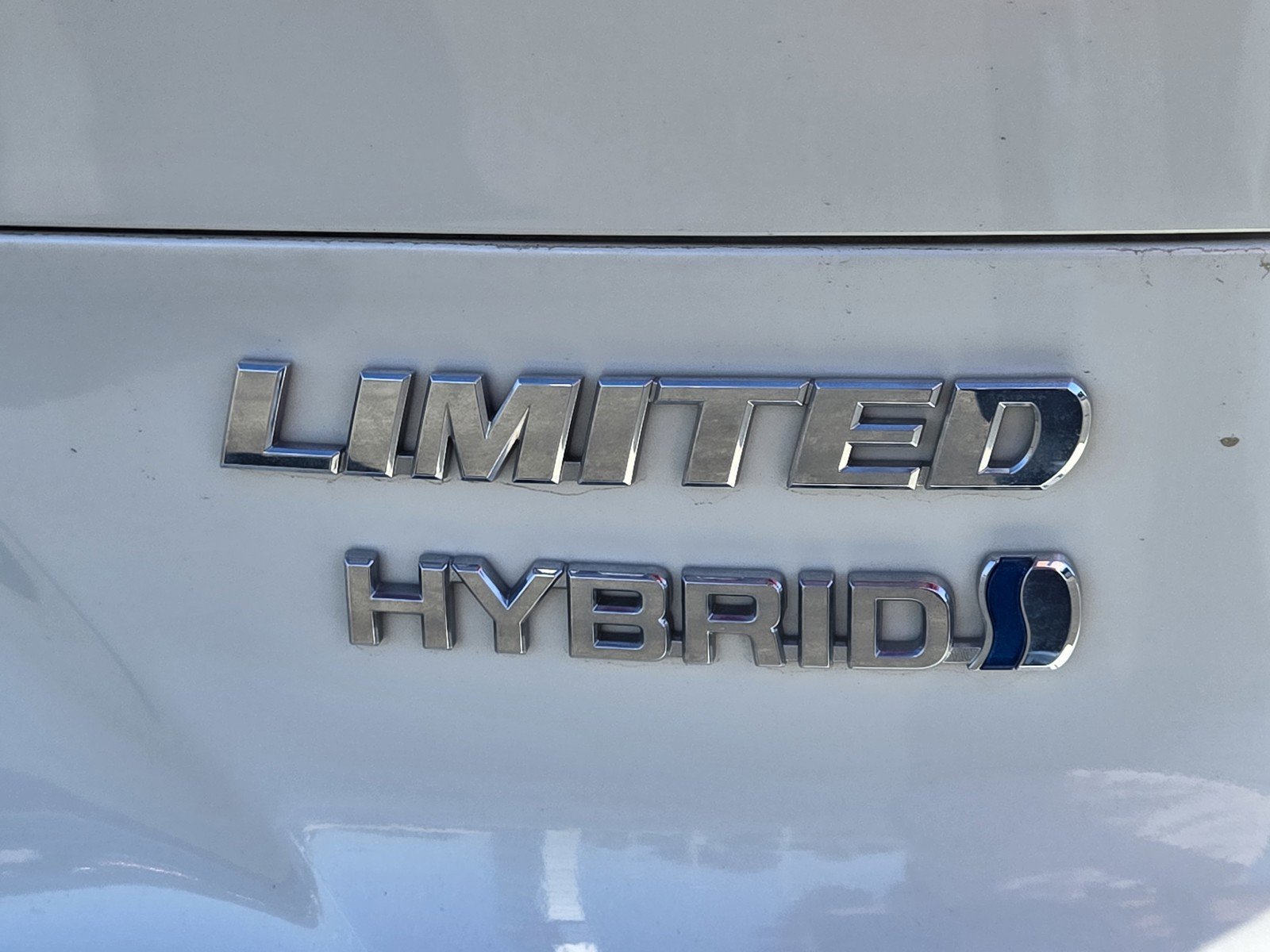 Used 2021  Toyota  image 9